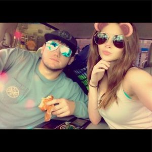 Meet your Posher, Briana